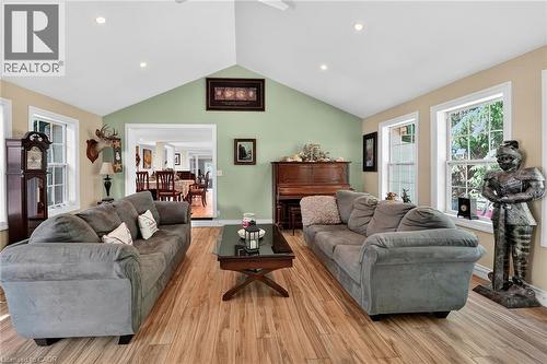 323 Regional 20 Road, Pelham, ON 