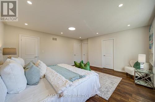 38 Crockart Lane, Aurora, ON 