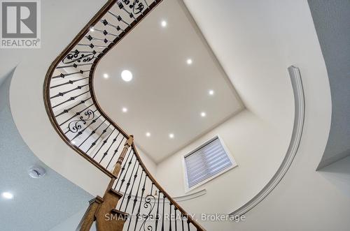 38 Crockart Lane, Aurora, ON 