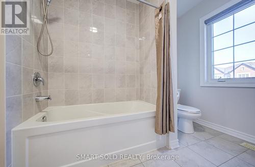 38 Crockart Lane, Aurora, ON 