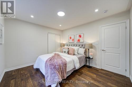38 Crockart Lane, Aurora, ON 