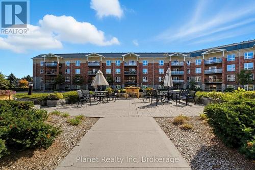 D301 - 71 Bayberry Drive, Guelph (Village By The Arboretum), ON 