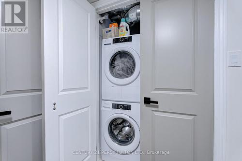 2566 William Jackson Drive, Pickering, ON 