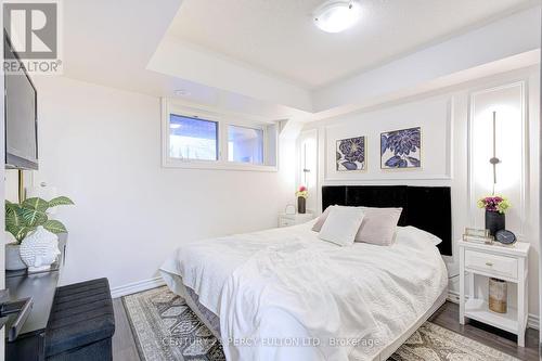 2566 William Jackson Drive, Pickering, ON 