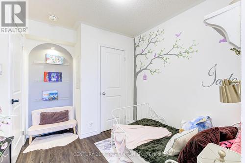 2566 William Jackson Drive, Pickering, ON 