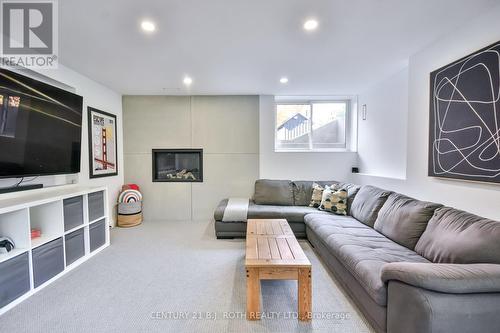 20 Weldon Street, Barrie, ON 