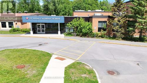 616 Surgenor Street W, Cornwall, ON 
