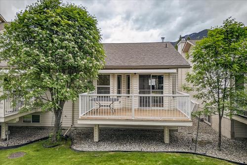 3-7559 Columbia Avenue, Radium Hot Springs, BC - Outdoor With Deck Patio Veranda
