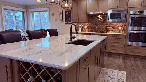 5179 Riverview Road, Fairmont Hot Springs, BC - Indoor Photo Showing Kitchen With Upgraded Kitchen