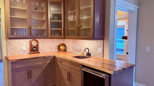 5179 Riverview Road, Fairmont Hot Springs, BC - Indoor