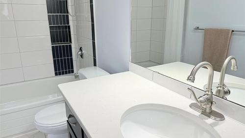 5179 Riverview Road, Fairmont Hot Springs, BC - Indoor Photo Showing Bathroom
