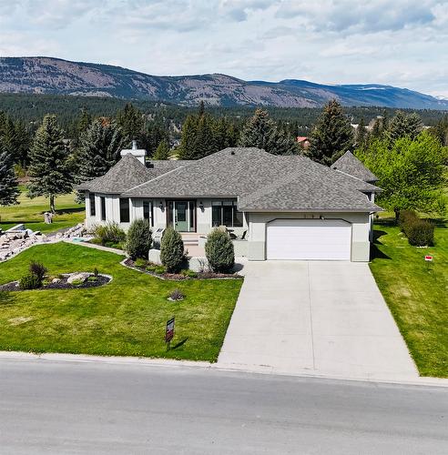 5179 Riverview Road, Fairmont Hot Springs, BC - Outdoor