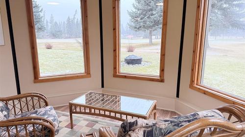 5179 Riverview Road, Fairmont Hot Springs, BC - Indoor