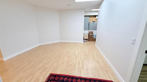 5179 Riverview Road, Fairmont Hot Springs, BC - Indoor Photo Showing Other Room