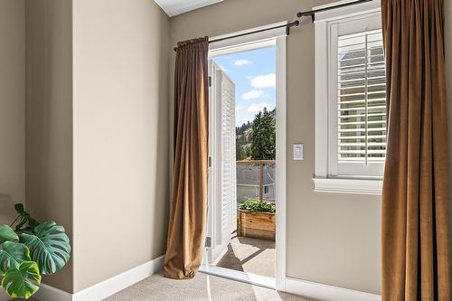 6-2283 Shannon Heights Court, West Kelowna, BC - Indoor Photo Showing Other Room