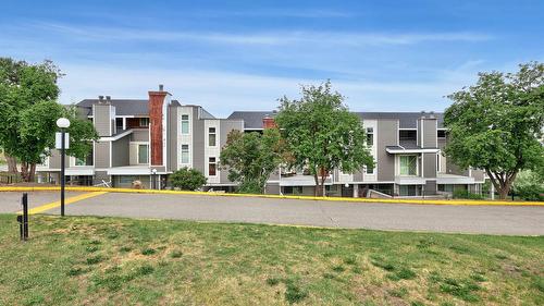 23-1435 Summit Drive  Kamloops, BC V2E 1S4