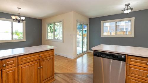 1791 27 Avenue, Salmon Arm, BC 