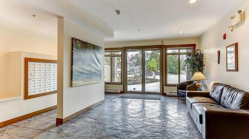 102-3533 Carrington Road, West Kelowna, BC - Indoor