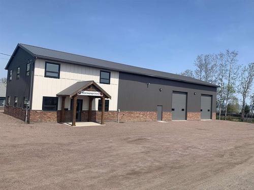 168 Munro Street, Thunder Bay, ON 