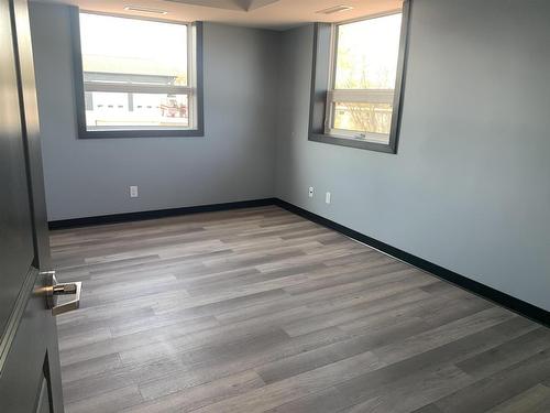 168 Munro Street, Thunder Bay, ON 