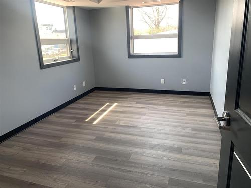 168 Munro Street, Thunder Bay, ON 