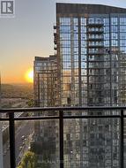 1809 - 75 EGLINTON AVENUE W Mississauga, ON L5R 0E5