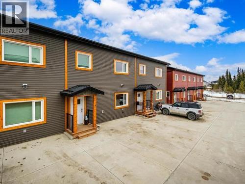 4-160 LEOTA STREET  Whitehorse, YT Y1A 0S8