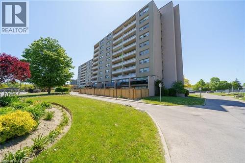 15 ALBRIGHT Road Unit# 602  Hamilton, ON L8K 5J2