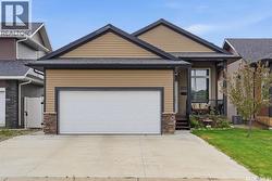 222 Parkview COVE Osler, SK S0K 3A0
