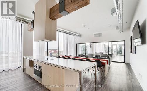 1507 - 135 East Liberty Street, Toronto, ON - Indoor Photo Showing Kitchen
