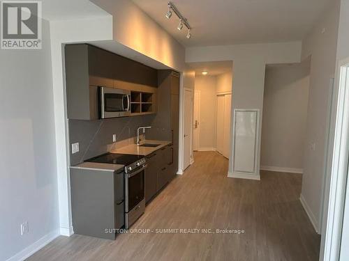 1507 - 135 East Liberty Street, Toronto, ON - Indoor Photo Showing Kitchen