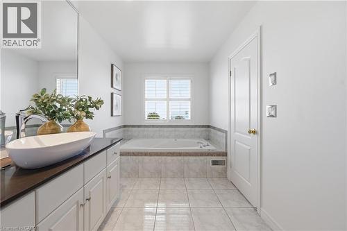 85 Edgewater Drive Unit# 6, Stoney Creek, ON 