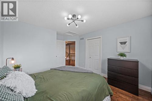 6 Scottswood Lane, Caledonia, ON - Indoor Photo Showing Bedroom