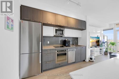 421 - 4800 Highway 7, Vaughan, ON 