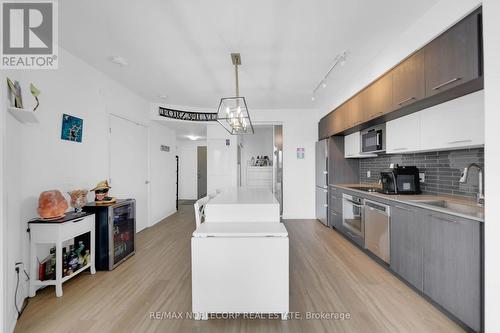 421 - 4800 Highway 7, Vaughan, ON 