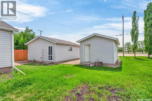 305 Burrows Avenue W, Melfort, SK 