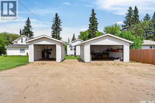 305 Burrows Avenue W, Melfort, SK 
