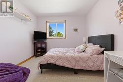 Bedroom 3 - 