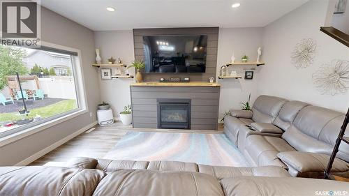 723 Aspen Crescent, Pilot Butte, SK 