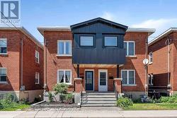 1091 GLADSTONE AVENUE  Ottawa, ON K1Y 3H1