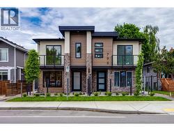 796 Glenwood Avenue Unit# 2  Kelowna, BC V1Y 5M5