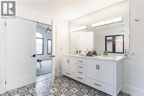 175 Bluebell Crescent, Ancaster, ON 