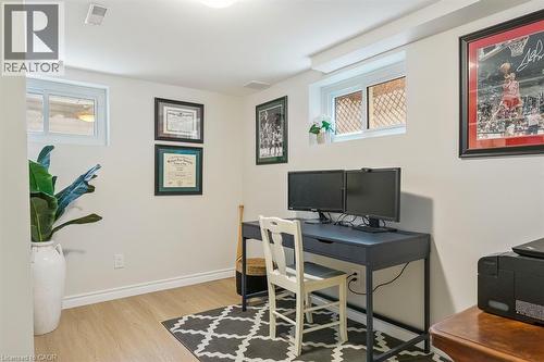 1328 Vancouver Crescent, Burlington, ON 
