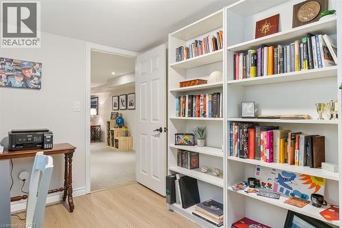 1328 Vancouver Crescent, Burlington, ON 