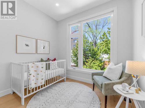 208 Gainsborough Road, Toronto, ON 