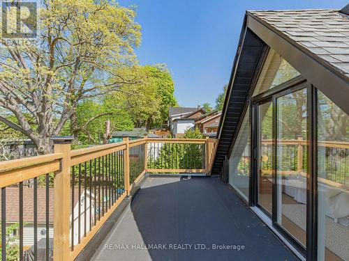 208 Gainsborough Road, Toronto, ON 