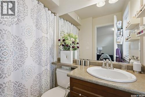 646 Hampton Circle, Saskatoon, SK 