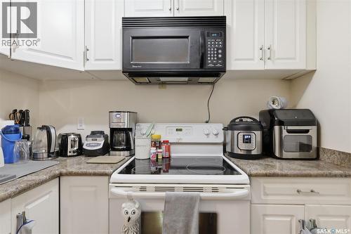 646 Hampton Circle, Saskatoon, SK 