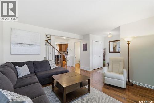 646 Hampton Circle, Saskatoon, SK 