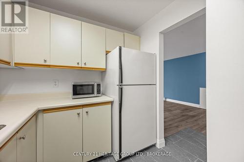202 - 561 Armstrong Road, Kingston (East Gardiners Rd), ON 